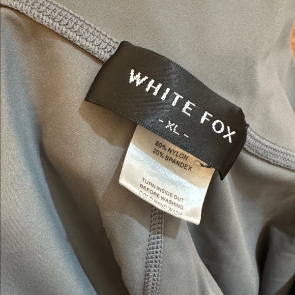 White Fox Biker Shorts EUC Size XL - Picture 4 of 4